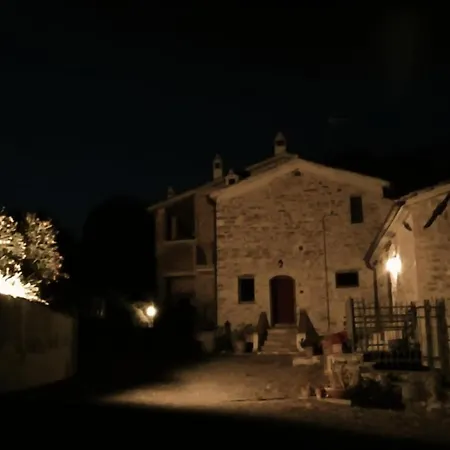 Per Vacanze In Umbria Con Piscina
