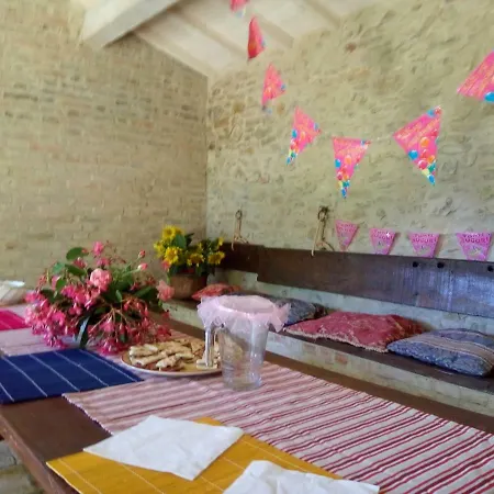Per Vacanze In Umbria Con Piscina